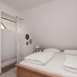 Falkenhaus * Гретзиль
